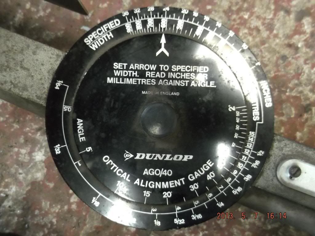 Garage Equipment & Tools Vehicle Dunlop AGO40 Optical Wheel Alignment