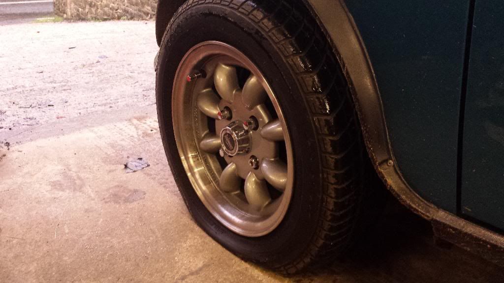 flat tire fetish Kaci the milf hunter